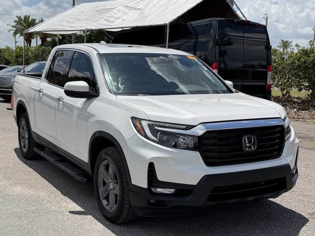 2022 Honda Ridgeline RTL-E AWD's photo