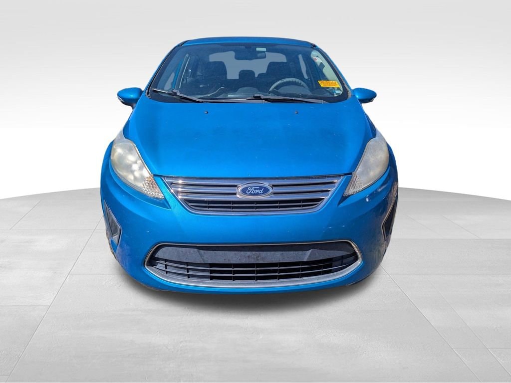 Used 2013 Ford Fiesta SE Sedan