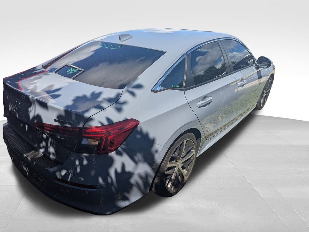 2022 Honda Civic Touring photo 2