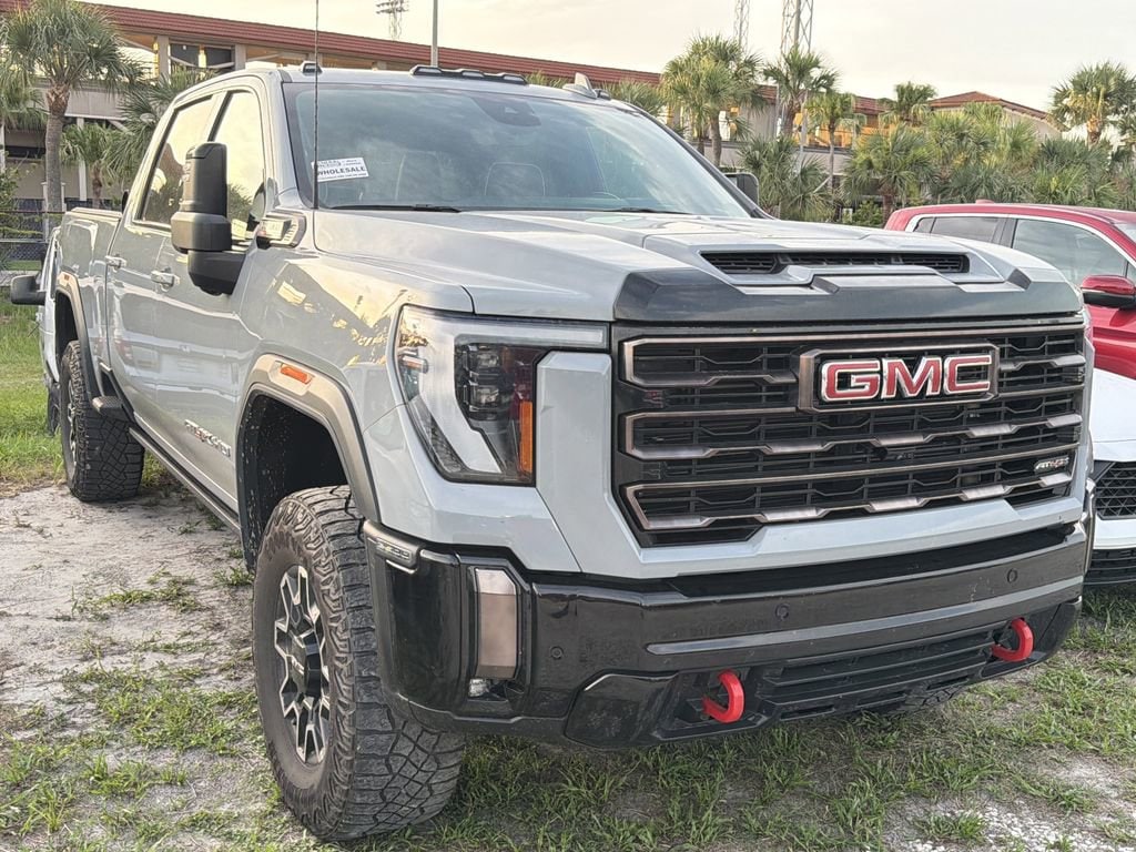 2024 GMC Sierra 4WD Crew Cab Standard Box AT4X's photo