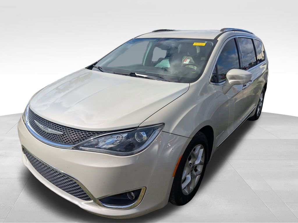Used 2017 Chrysler Pacifica Touring-L Plus Van