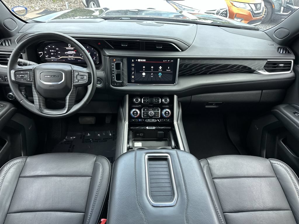2023 GMC Yukon Denali - Photo 13