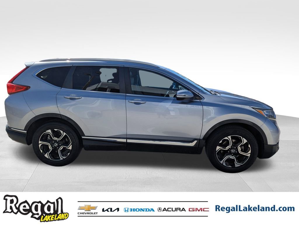 2018 Honda CR-V Touring photo 2