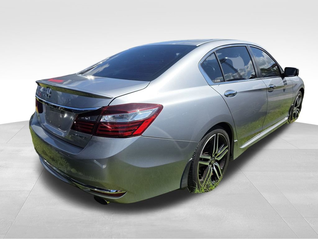 2016 Honda Accord Sport photo 4