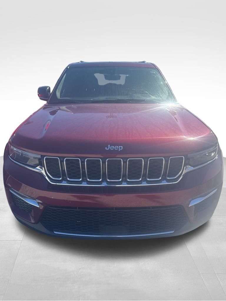 2024 Jeep Cherokee Limited 4xe photo 2