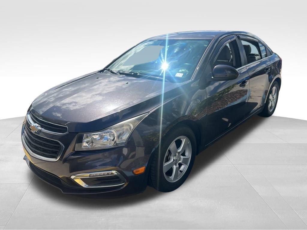2016 Chevrolet Cruze LT photo 3