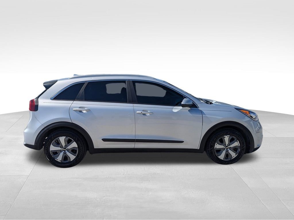 Used 2019 Kia Niro LX SUV