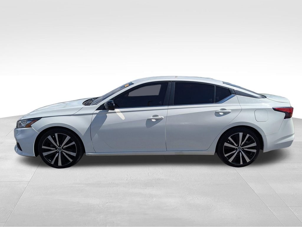 Used 2021 Nissan Altima 2.5 SR Sedan