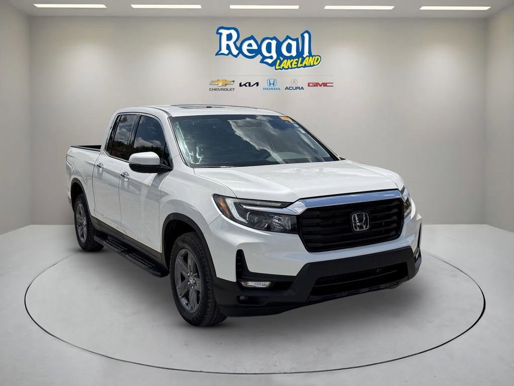 2022 Honda Ridgeline RTL-E AWD's photo
