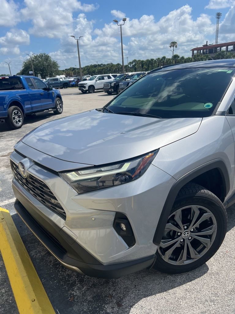 2024 Toyota RAV4 Hybrid Limited AWD's photo