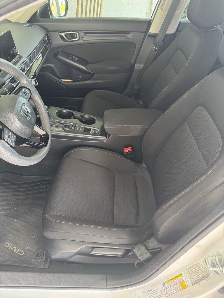 2023 Honda Civic LX photo 3