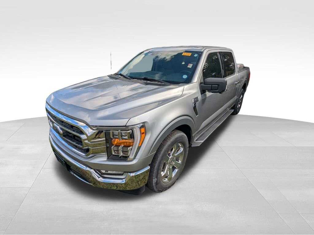 Used 2022 Ford F-150 XLT Truck SuperCrew Cab