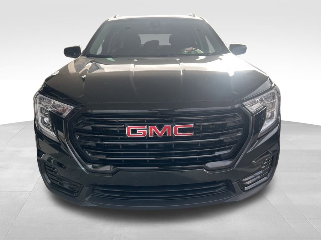 2024 Gmc Terrain SLE photo 2