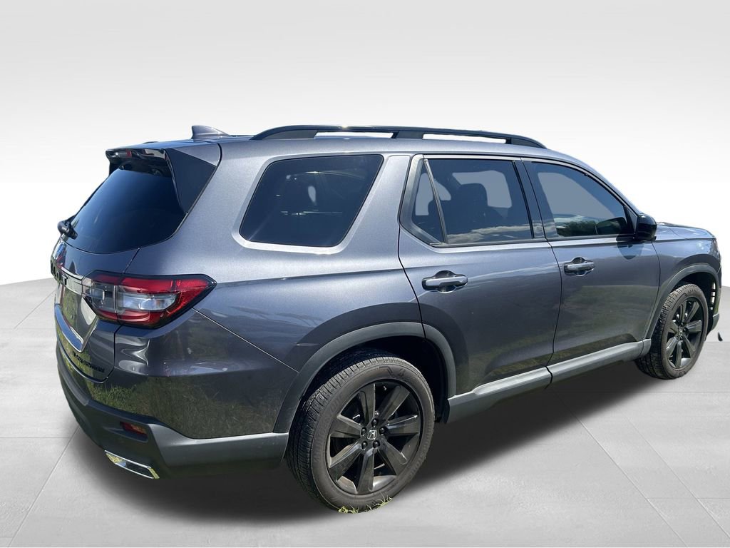 2025 Honda Pilot Black Edition photo 2