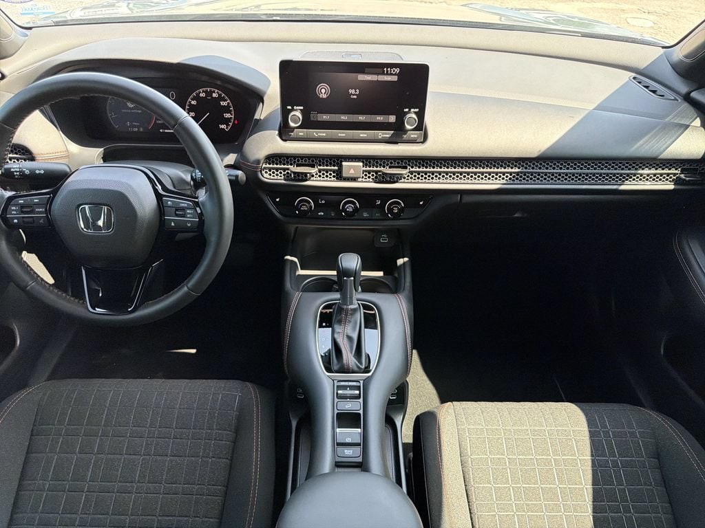 2025 Honda HR-V Sport - Photo 14