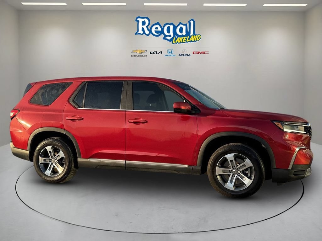 2025 Honda Pilot SUV 
