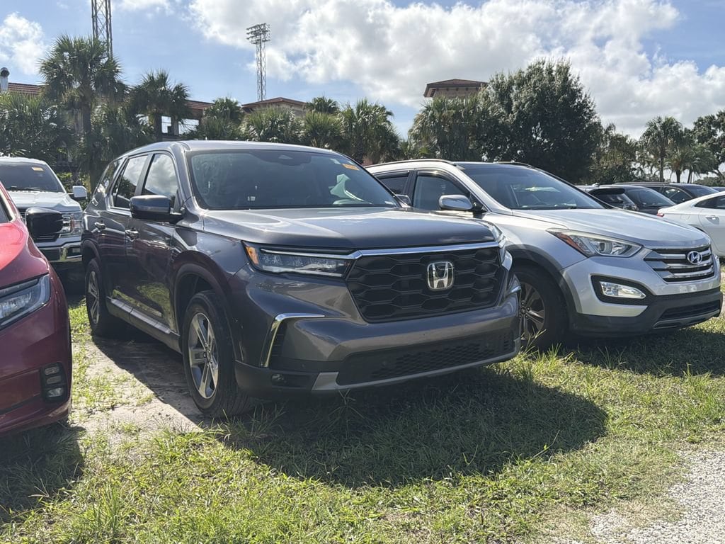 2025 Honda Pilot SUV 