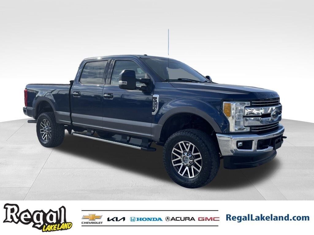 Used 2017 Ford Super Duty F-250 SRW Lariat Truck Crew Cab