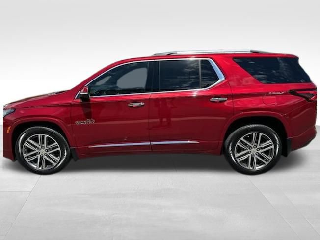 2023 Chevrolet Traverse High Country photo 3
