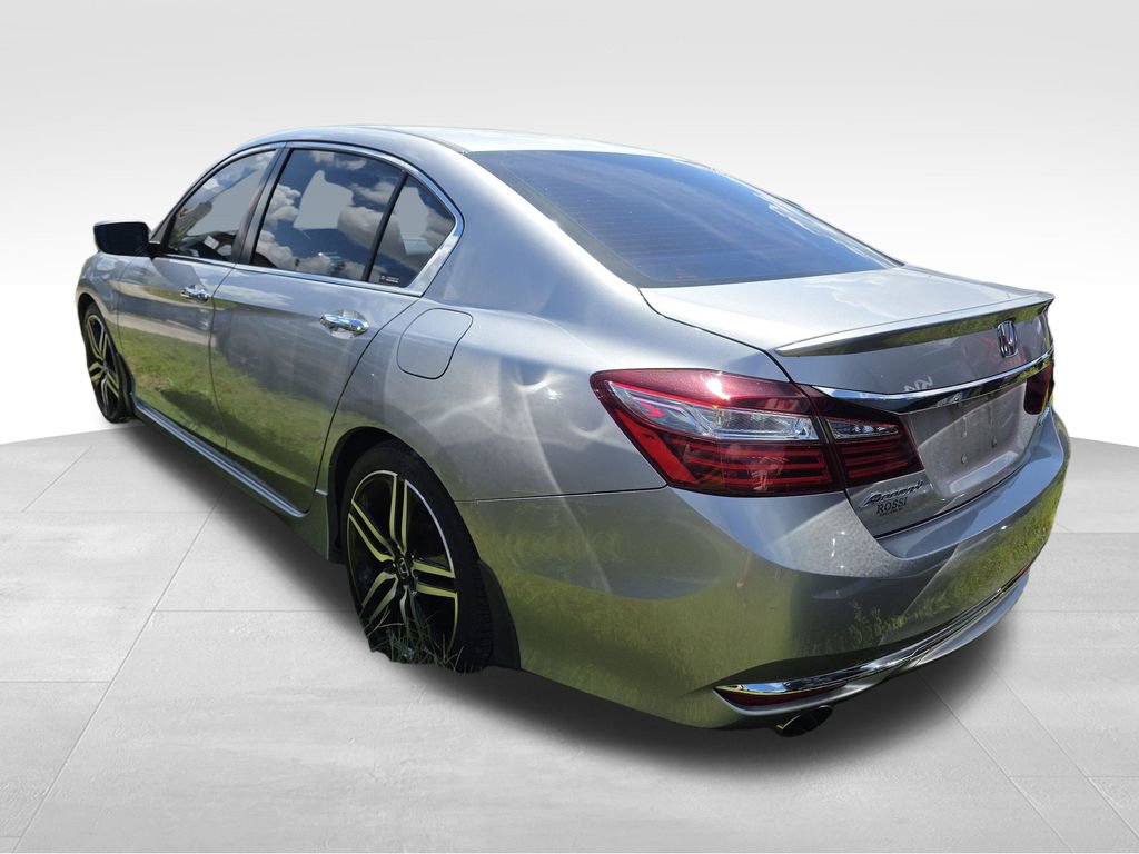 2016 Honda Accord Sport photo 3
