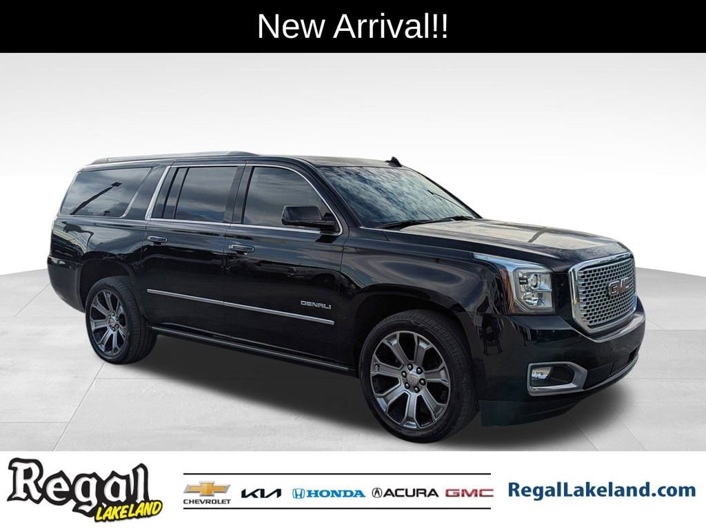 2016 GMC Yukon Denali's photo