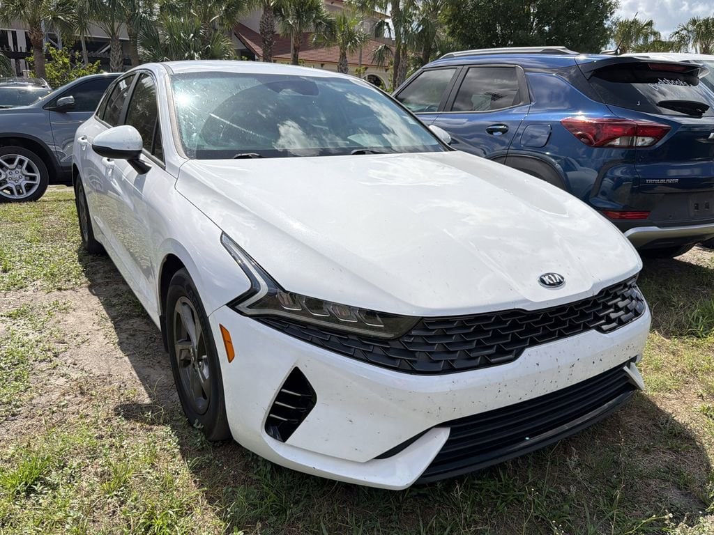 2021 Kia Optima LX FWD's photo