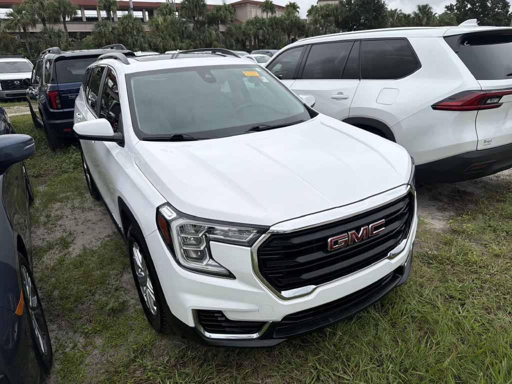 2022 GMC Terrain SLE