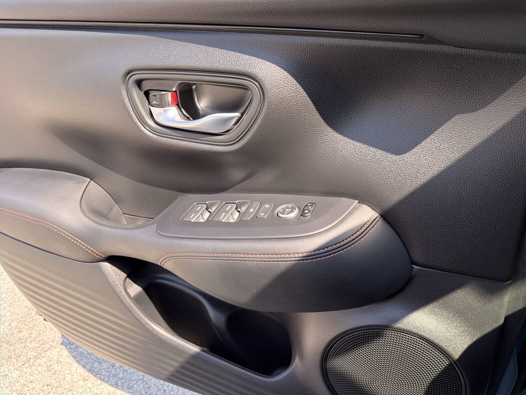 2025 Honda HR-V Sport - Photo 20