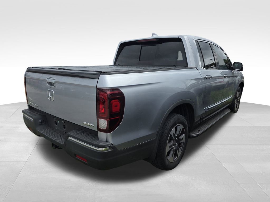 2019 Honda Ridgeline RTL-T photo 3