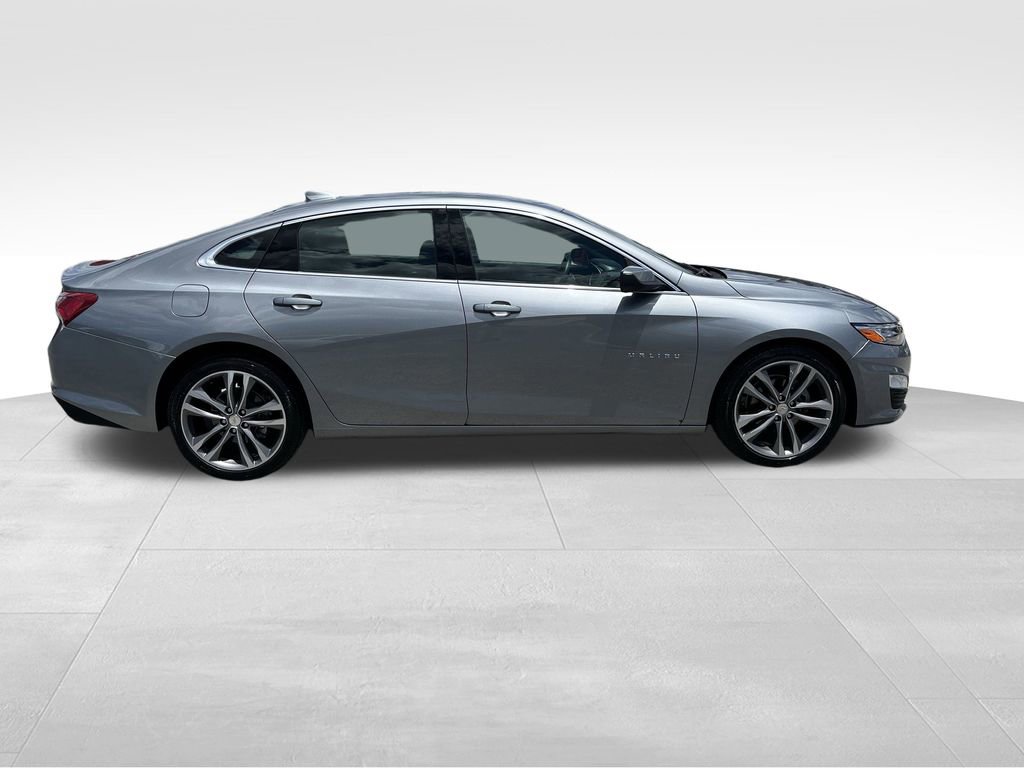 2024 Chevrolet Malibu Premier 2LT photo 3