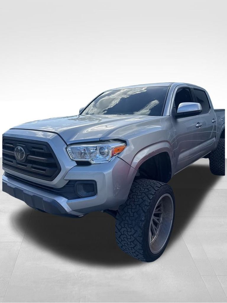 2019 Toyota Tacoma SR5 photo 3