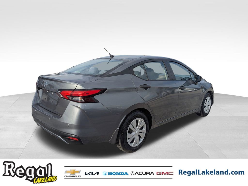 2021 Nissan Versa S photo 4