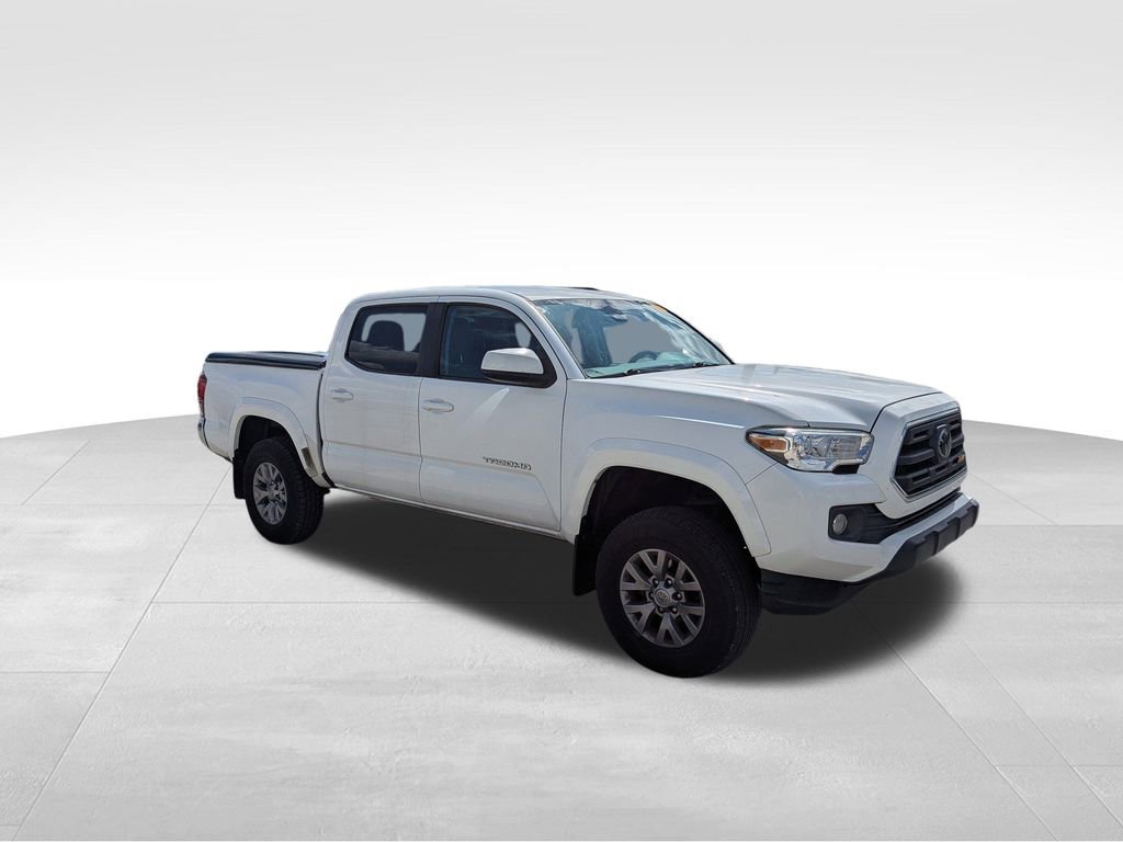 2019 Toyota Tacoma SR5 photo 2