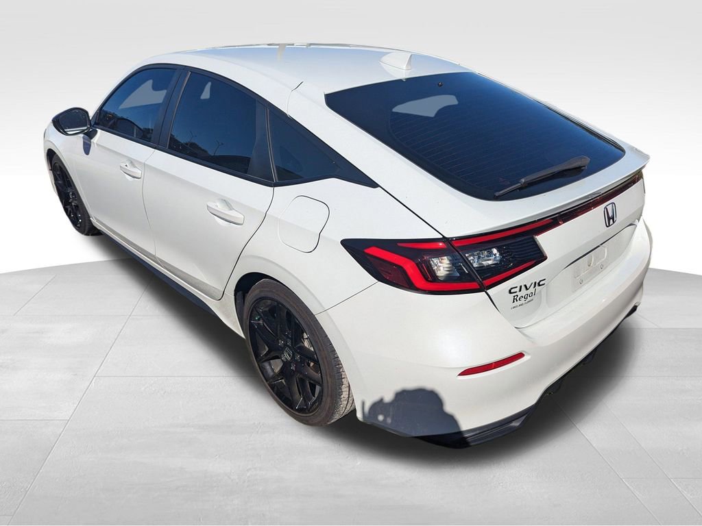 2024 Honda Civic Hatchback Sport photo 3