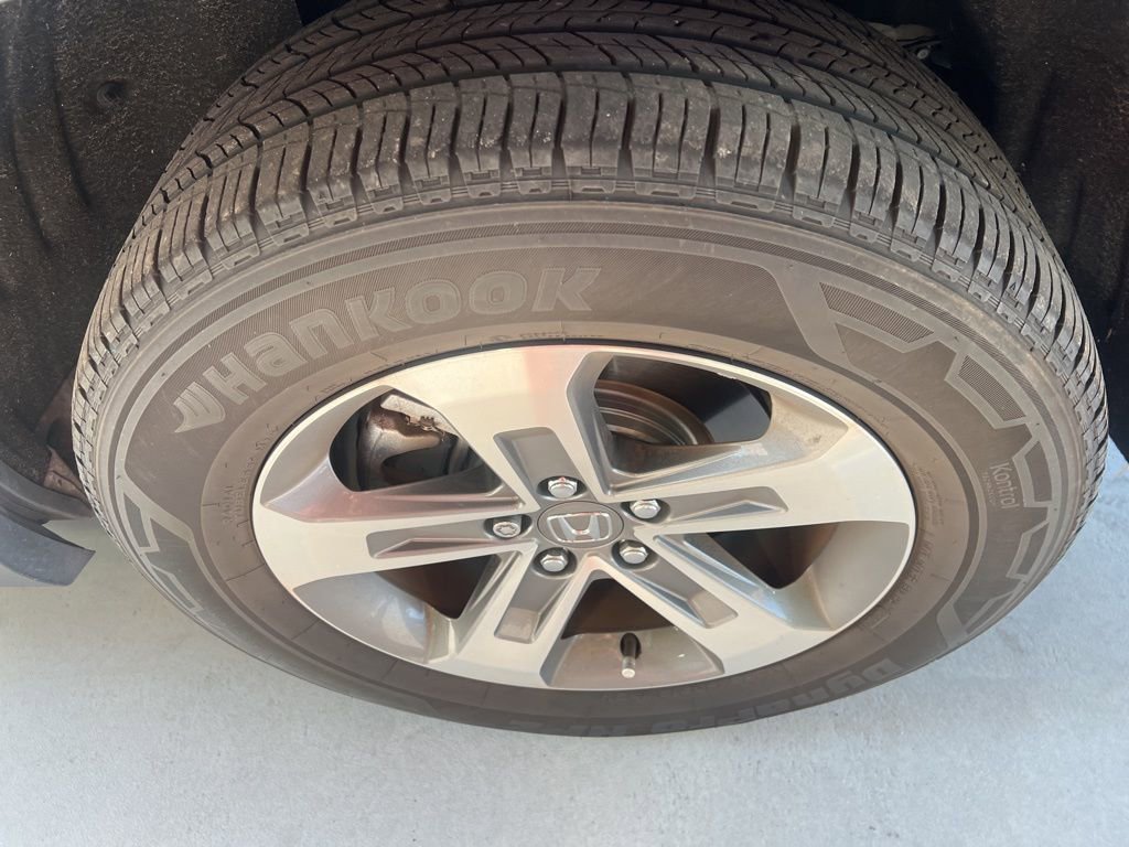 2023 Honda Pilot EX-L photo 3