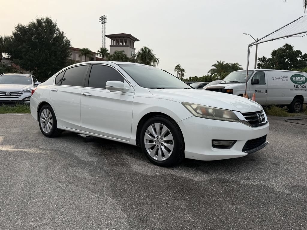 Used 2013 Honda Accord EX-L with VIN 1HGCR2F88DA280019 for sale in Lakeland, FL