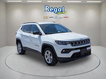 2023 Jeep Compass Latitude SUV