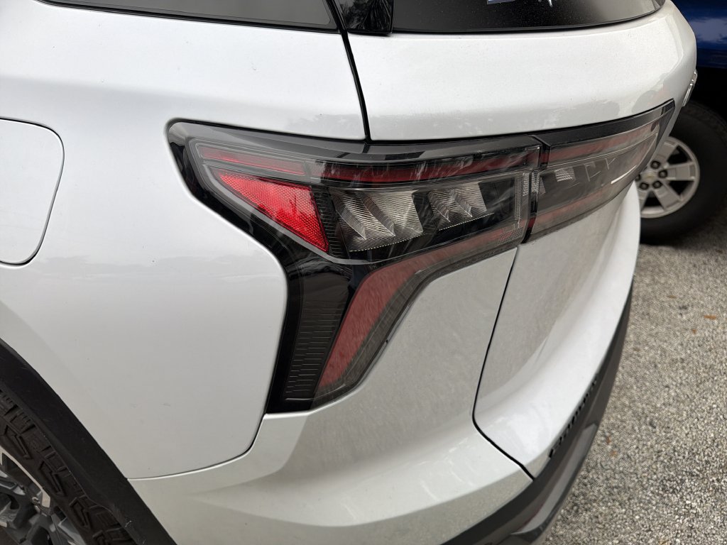 2026 Chevrolet Equinox ACTIV - Photo 9