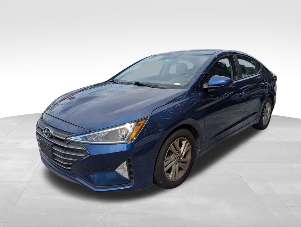 2020 Hyundai Elantra SEL photo 2