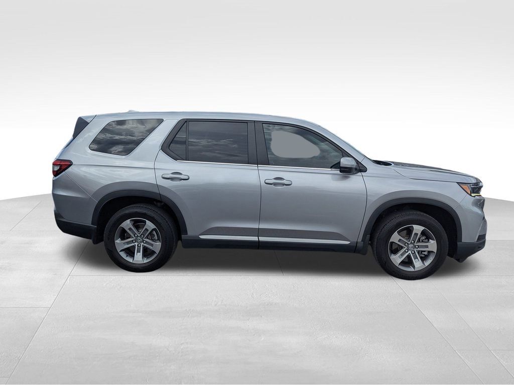 2024 Honda Pilot EX-L photo 2