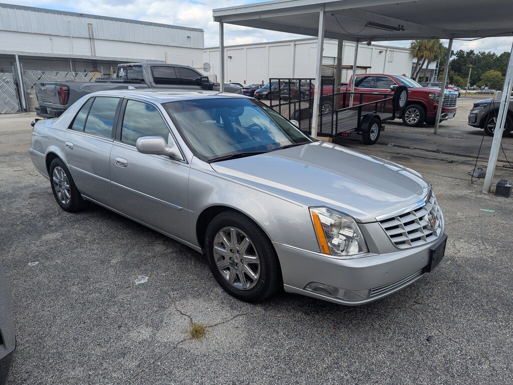 Used 2011 Cadillac DTS Premium Collection Sedan