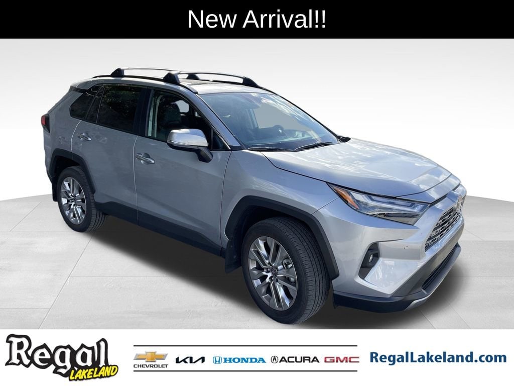 2025 Toyota RAV4 Limited's photo