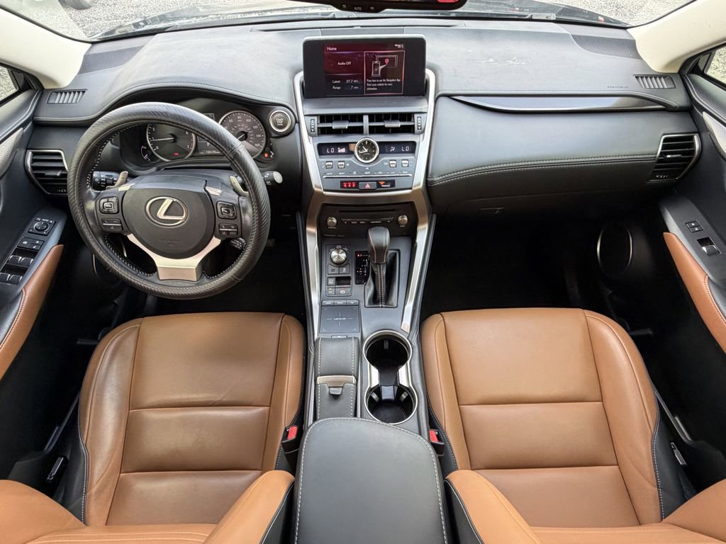 2020 Lexus NX 300 - Photo 14