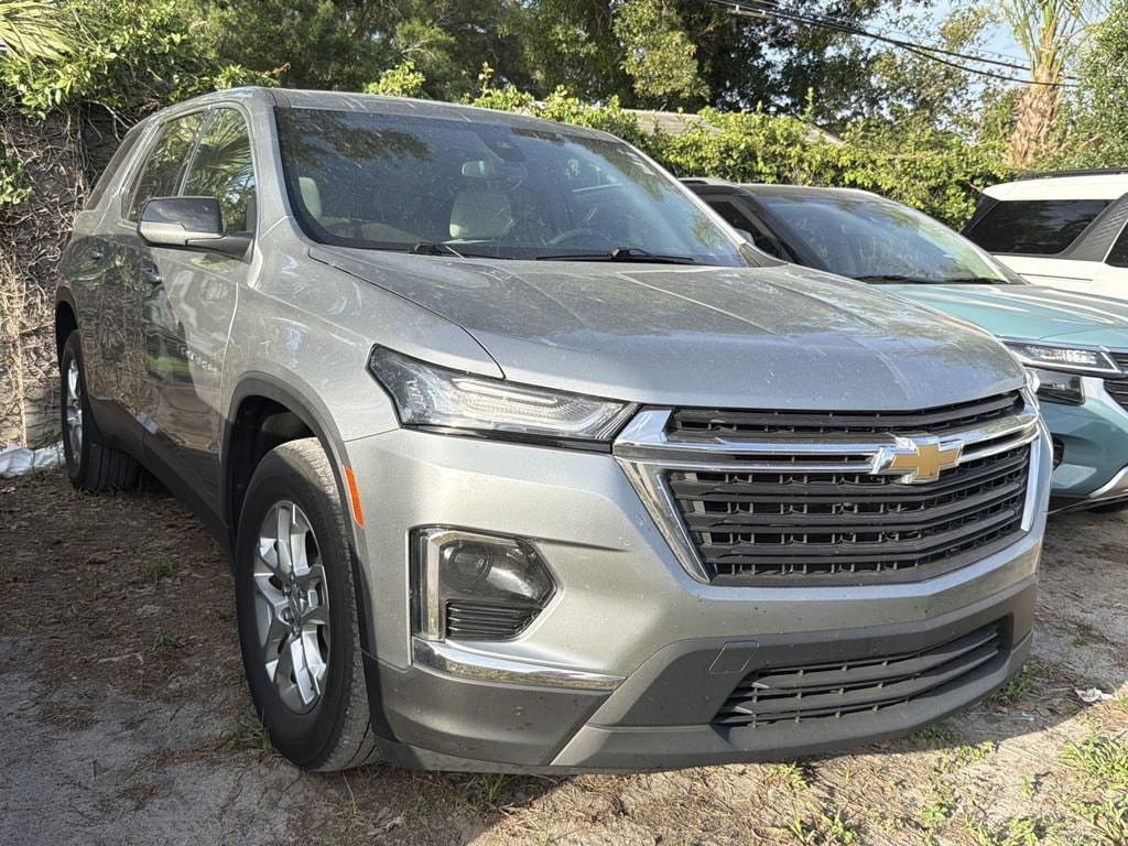 2023 Chevrolet Traverse FWD LS's photo
