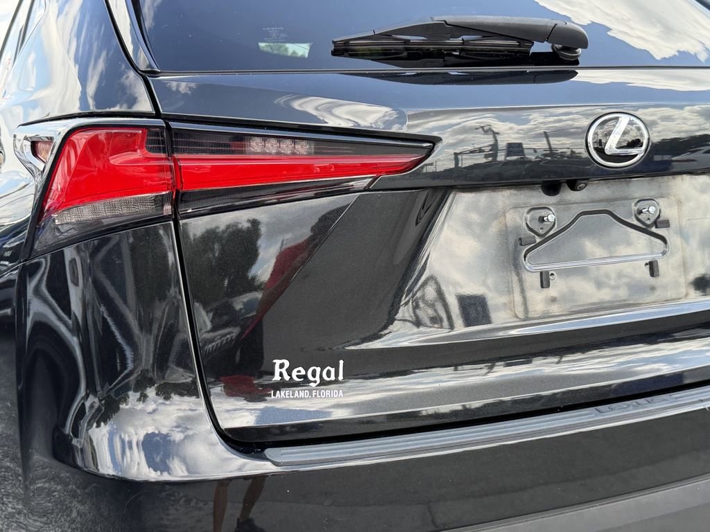 2020 Lexus NX 300 - Photo 11