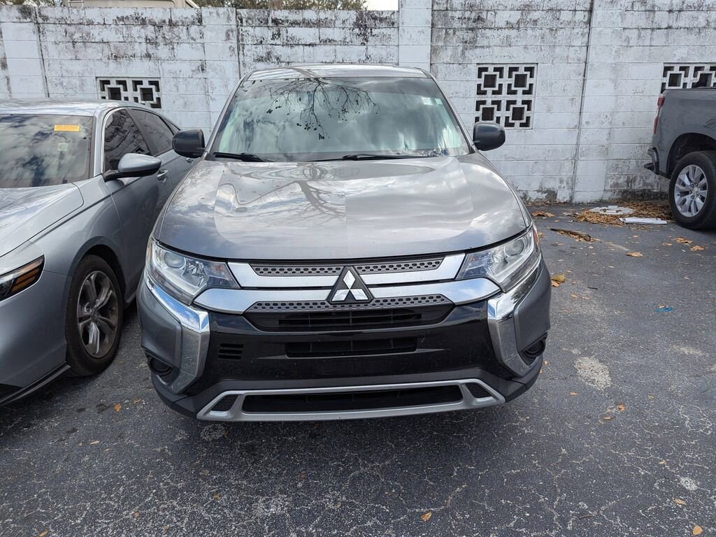 Used 2020 Mitsubishi Outlander ES CUV