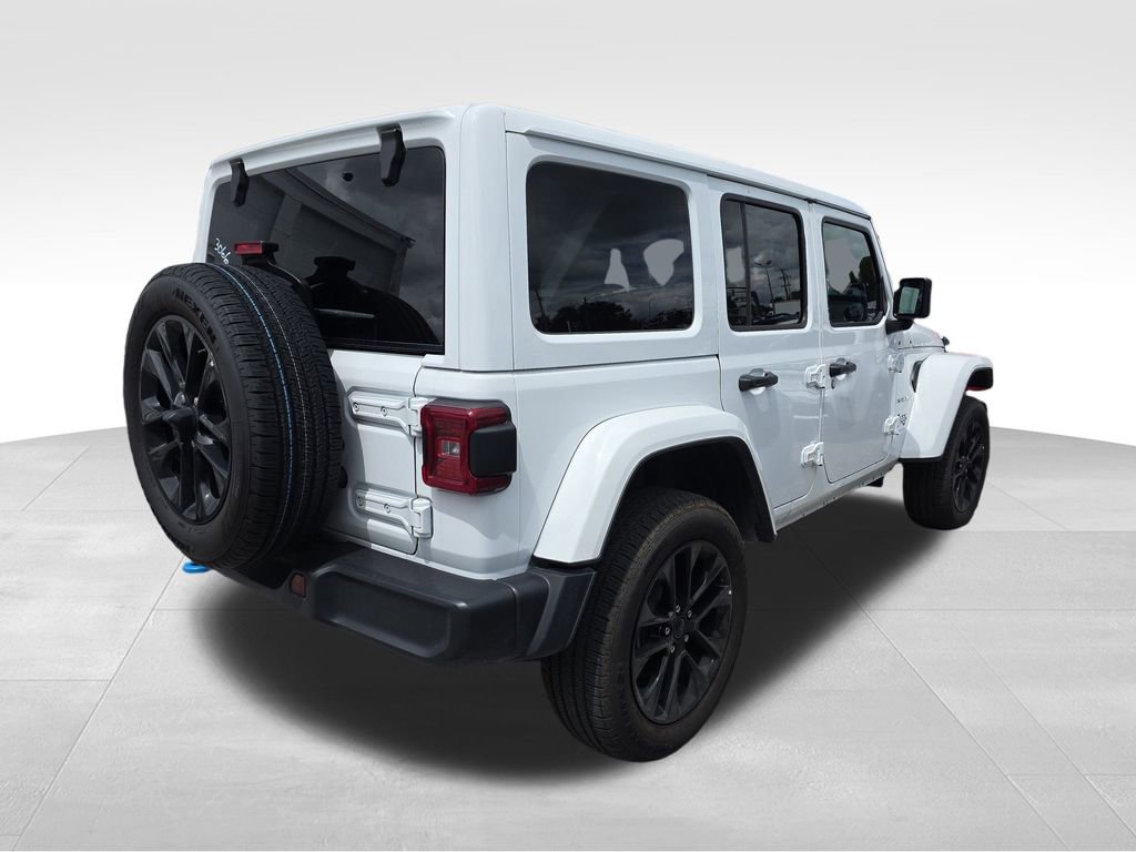 2024 Jeep Wrangler 4xe Sahara photo 4