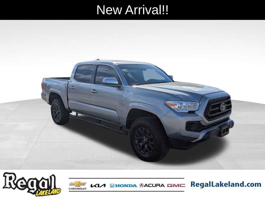 2021 Toyota Tacoma SR's photo