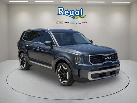 2023 Kia Telluride S SUV