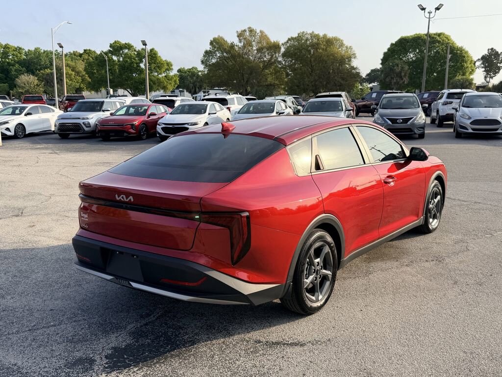 Certified 2025 Kia K4 LXS Sedan